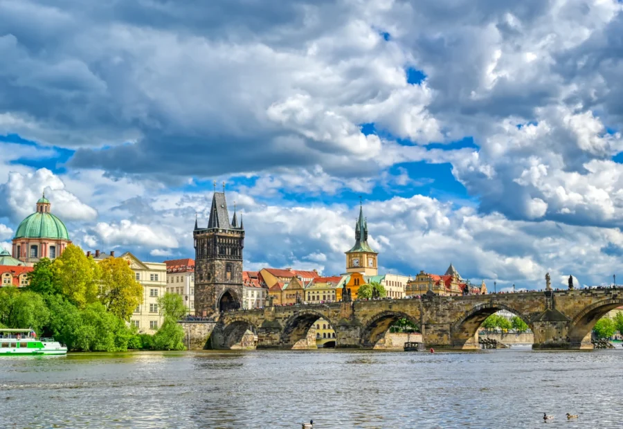 Praga – 3 dni w mieście mostów, zamków i niezwykłych historii!
