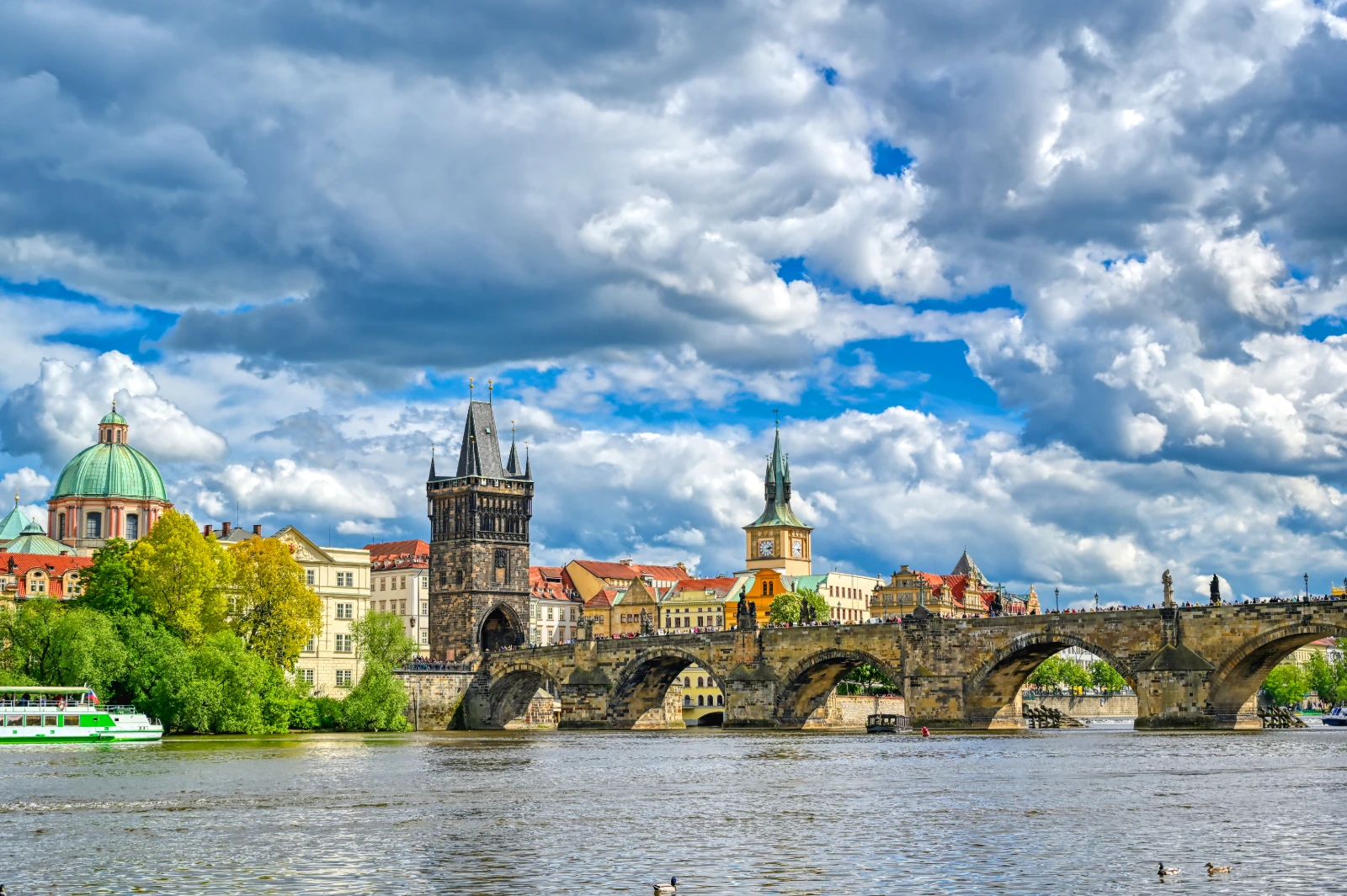 Praga – 3 dni w mieście mostów, zamków i niezwykłych historii!